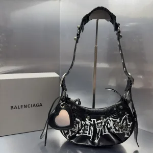 Balenciaga Le Cagole Shoulder Medium Black White Graffiti 30cm