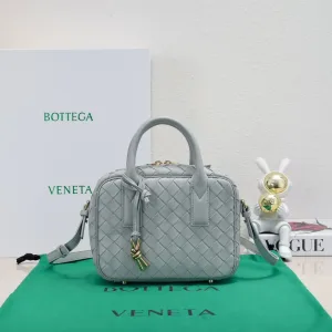 Bottega Veneta Andiamo Top Handle Bag Small Light Blue 20cm