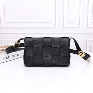 Bottega Veneta Cassette Camera Bag Small Black 19cm