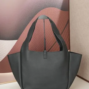 Saint Laurent Shopping Tote Bag Large Red Gold Hardware Exact Size Unknown 132