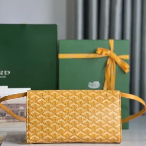 Goyard Plumet Pocket Wallet Small Yellow 20cm