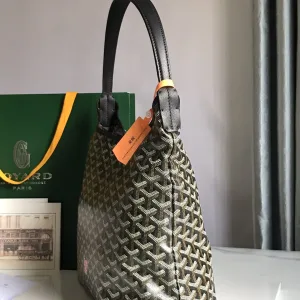 Goyard Rouette Shoulder Bag Medium Black 28cm