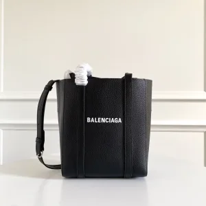 Balenciaga Everyday Tote Small Black 25cm