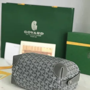 Goyard Croisiere Shoulder Bag Medium Grey 28cm