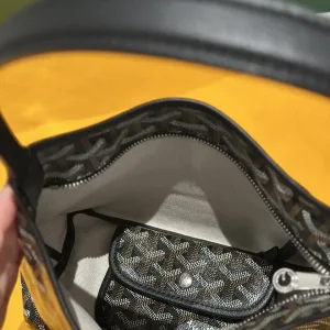 Goyard Rouette Hobo Bag Small Black 22cm 2
