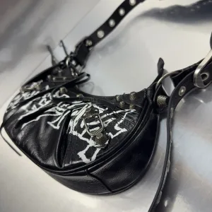 Balenciaga Le Cagole Shoulder Medium Black White Graffiti 30cm