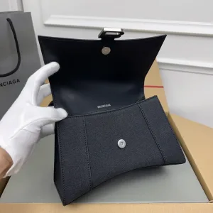 Balenciaga Hourglass Top Handle Small Black 23cm