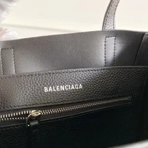 Balenciaga Everyday Tote Small Black 25cm