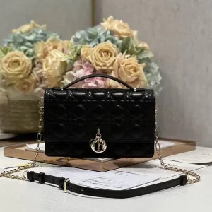 Dior Caro Chain Bag Small 20cm Black Cannage-4