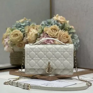 Dior Caro Chain Bag Small 20cm White Cannage-3