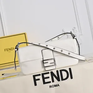 Fendi Shoulder Bag Medium Grey Silver Hardware 26cm 03