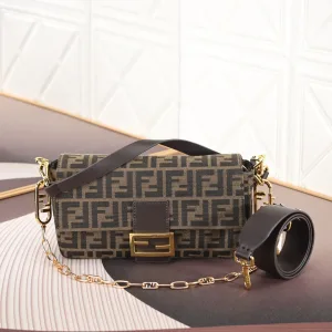 Fendi Shoulder Bag Medium Olive Green Silver Hardware 26cm 02
