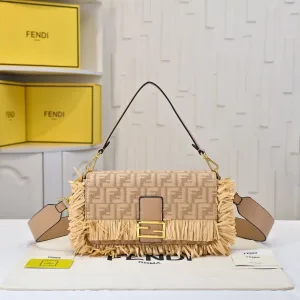 Fendi Top Handle Bag Medium Beige Gold Hardware 27cm 25