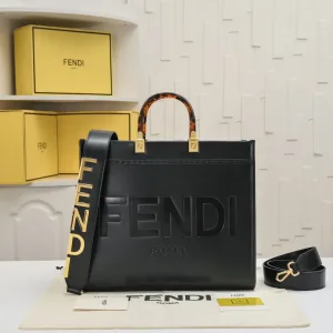 Fendi Top Handle Bag Medium Black Gold Hardware 27cm 05