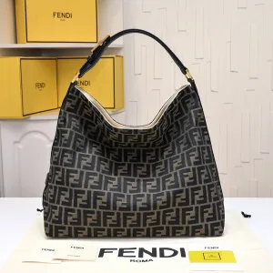 Fendi Top Handle Bag Medium Black Gold Hardware 27cm 13