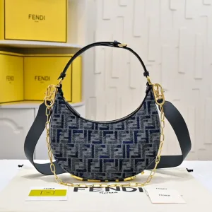Fendi Top Handle Bag Medium Black Gold Hardware 27cm 29