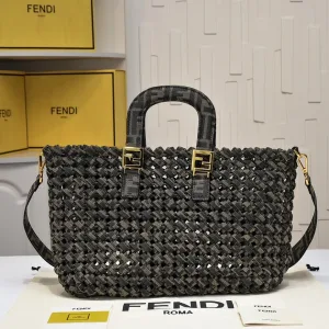 Fendi Top Handle Bag Medium Black Gold Hardware 27cm 41