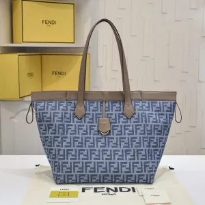 Fendi Top Handle Bag Medium Blue Gold Hardware 27cm 05