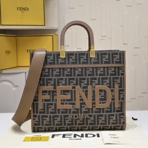 Fendi Top Handle Bag Medium Olive Green Gold Hardware 27cm 04