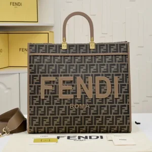 Fendi Top Handle Bag Medium Olive Green Gold Hardware 27cm 05