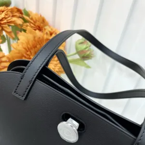 Hermes Bolide Medium Black 25cm