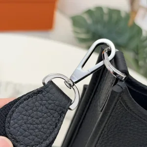 Hermes Evelyne Small Navy 16cm
