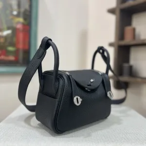 Hermes Lindy Small Black 26cm