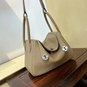 Hermes Lindy Small Etoupe 26cm 2