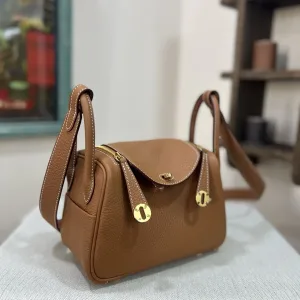 Hermes Lindy Small Gold Brown 26cm