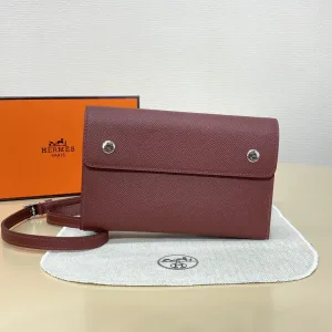 Hermes Roulis Slim Small Burgundy 18cm