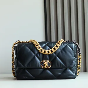 Chanel 25 Chain Flap Black Lambskin Gold Hardware Small 3